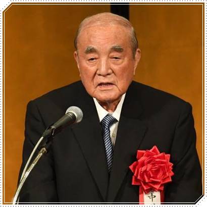 中曽根康弘の現在は寝たきり?2018年の今の様子や状況をチェック
