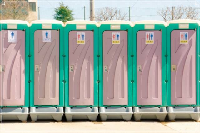 一般参賀(5月4日)のトイレ情報まとめ!空いている場所はどこ?