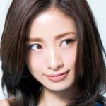 上戸彩に離婚疑惑が出てきたキッカケは、すべて「週刊誌の策略」なのでは?と感じた